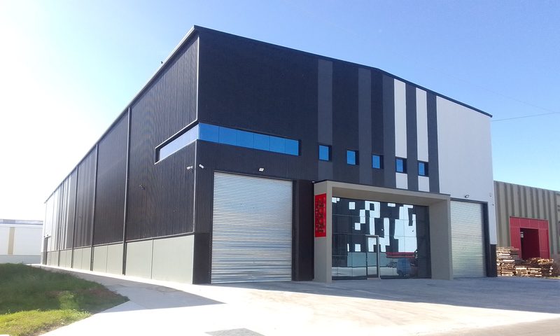 Nave industrial Amione Construcciones — galpón metálico llave en mano
